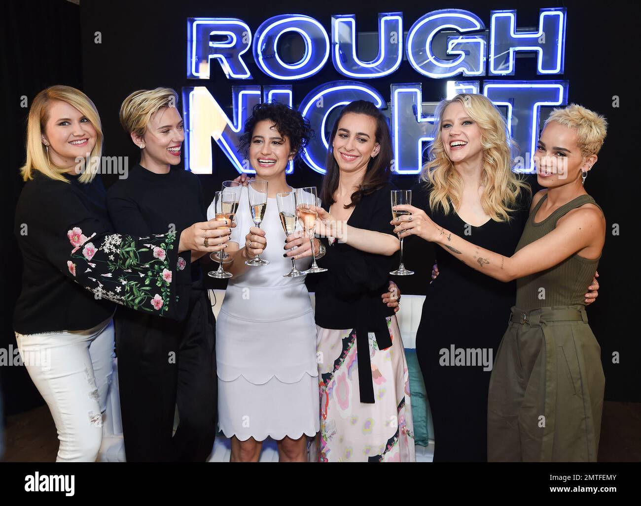 Scarlett Johansson, Ilana Glazer, and Kate McKinnon's New 'Rough