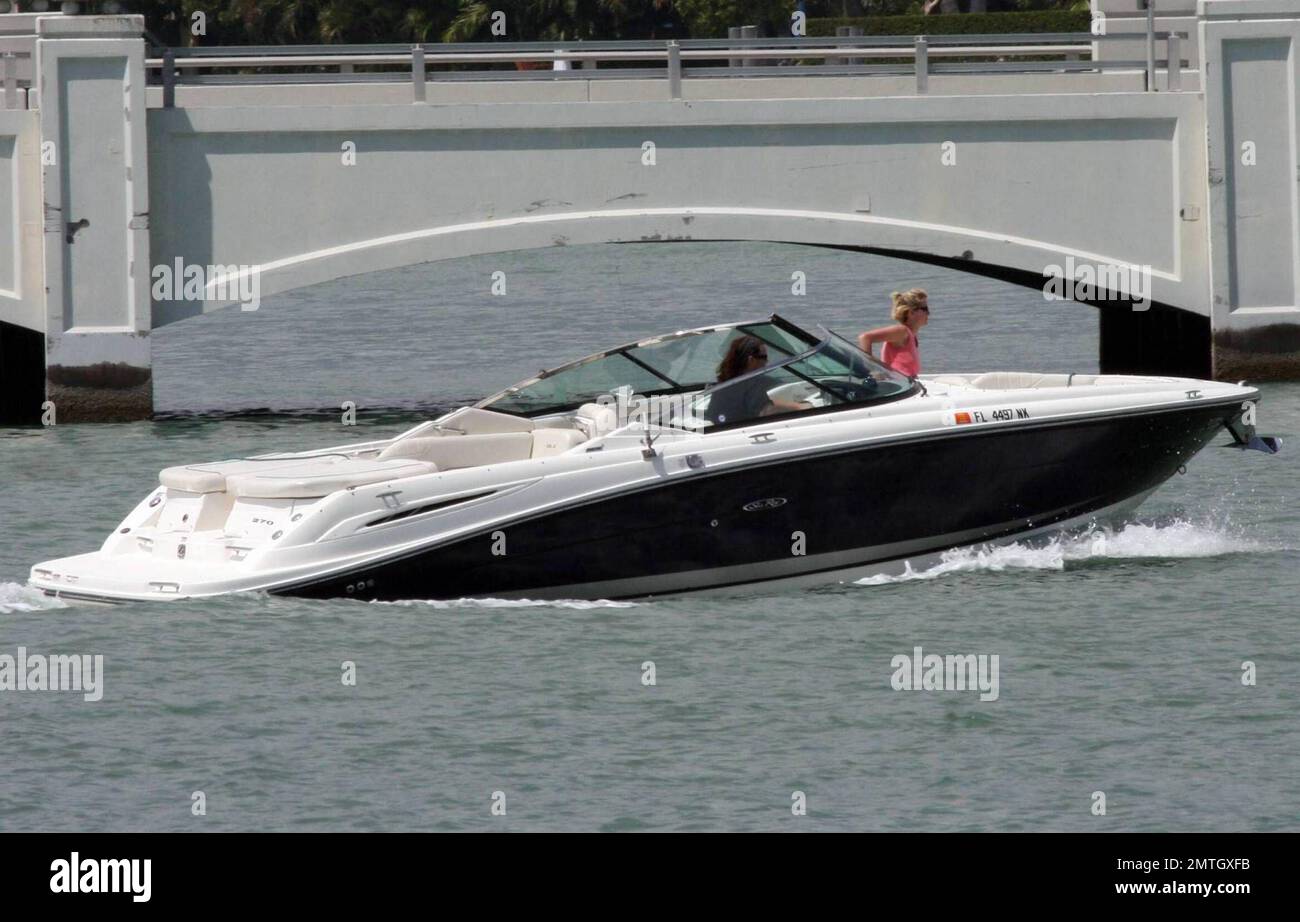 Exclusive!! Rosie O'Donnell celebrated her 46th birthday today on the water with her wife Kelli