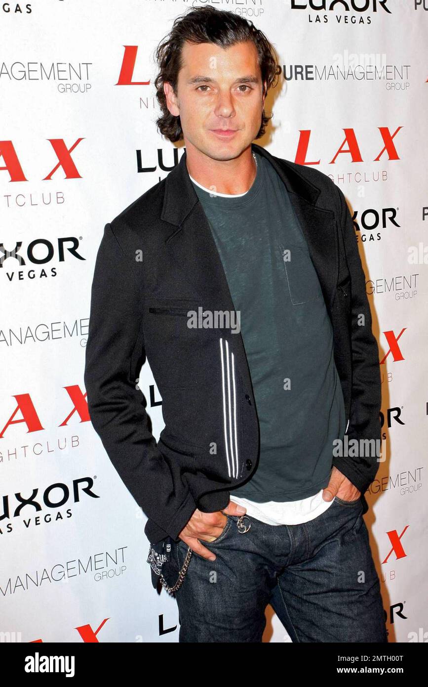 Former Bush frontman Gavin Rossdale hosts an evening inside LAX