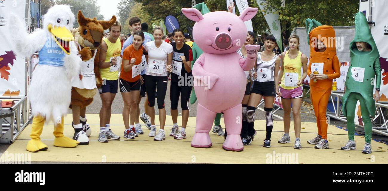 Ben Fogle, Tana Ramsey, Jenni Falconer, Margherita Taylor, The Cheeky Girls and Charlie Webster take part in the Royal Parks Foundation Half Marathon at Hyde Park in London, UK. 10/10/10. Stock Photo