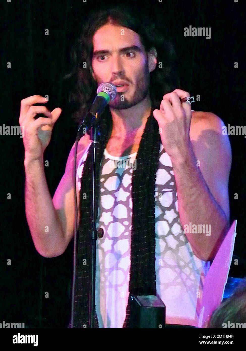 Russell brand comedian actor hi-res stock photography and images - Alamy