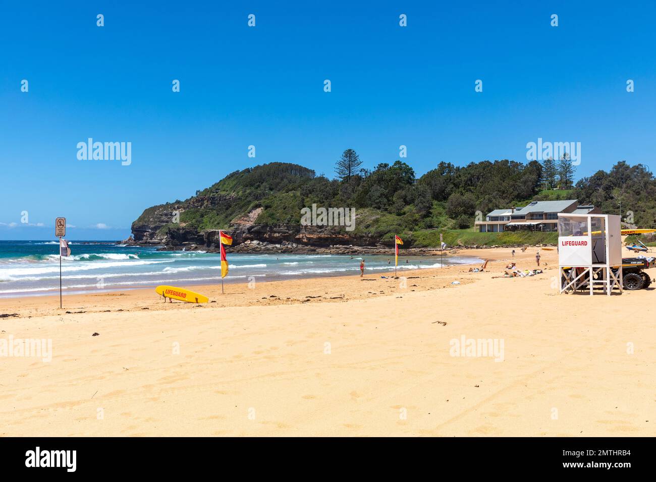 Lifesavers beach buggy hi-res stock photography and images - Alamy