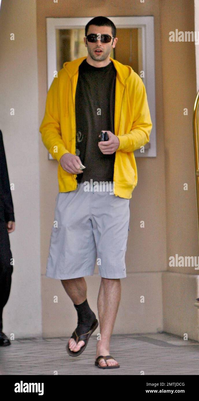 Los Angeles Lakers' Sasha Vujacic leaves the Four Seasons Hotel in Beverly Hills, CA.  1/11/08. Stock Photo