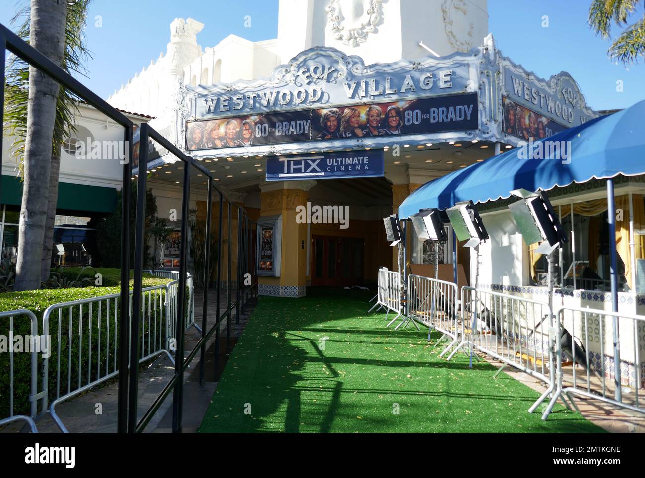 Paramount pi hi-res stock photography and images - Alamy