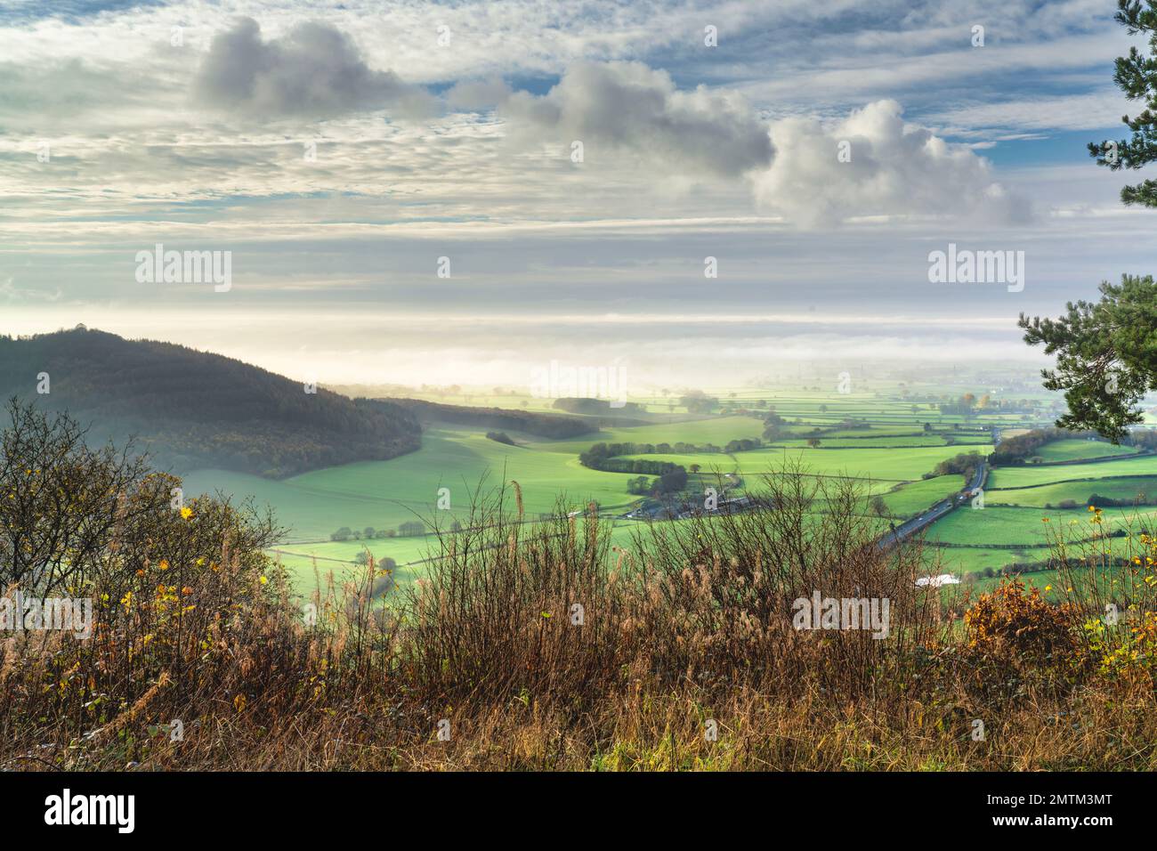 Hood Hill from Sutton Bank and mist on the Vale of Mowbray, North Yorkshire, England Stock Photo