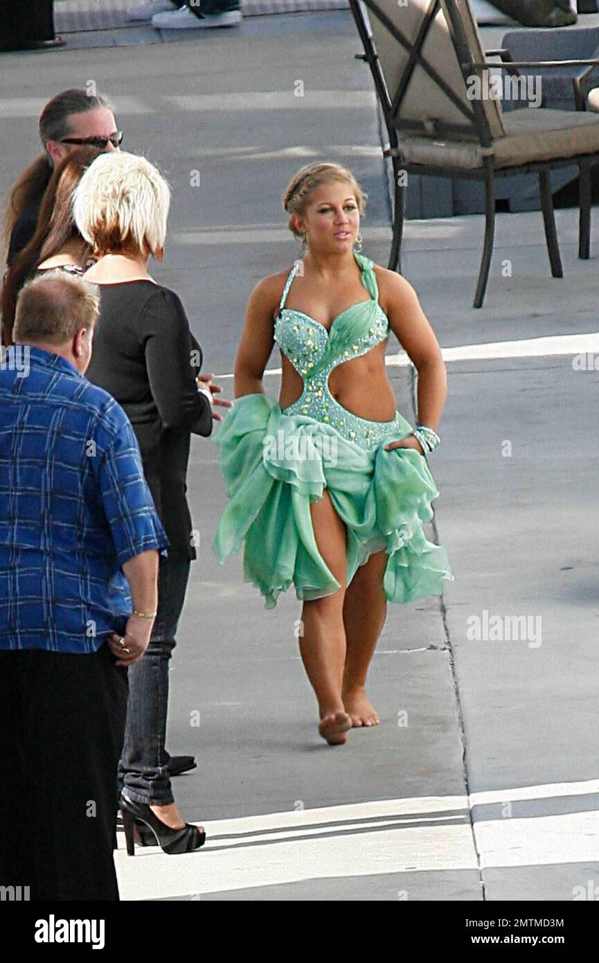Shawn Johnson Legs Dwts