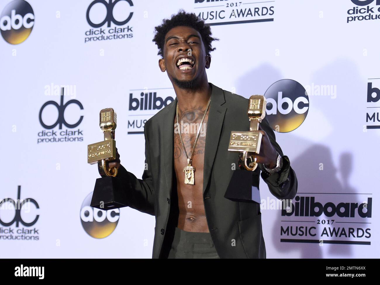 Desiigner poses in the press room with the awards for top rap song and top  streaming song (video) for 