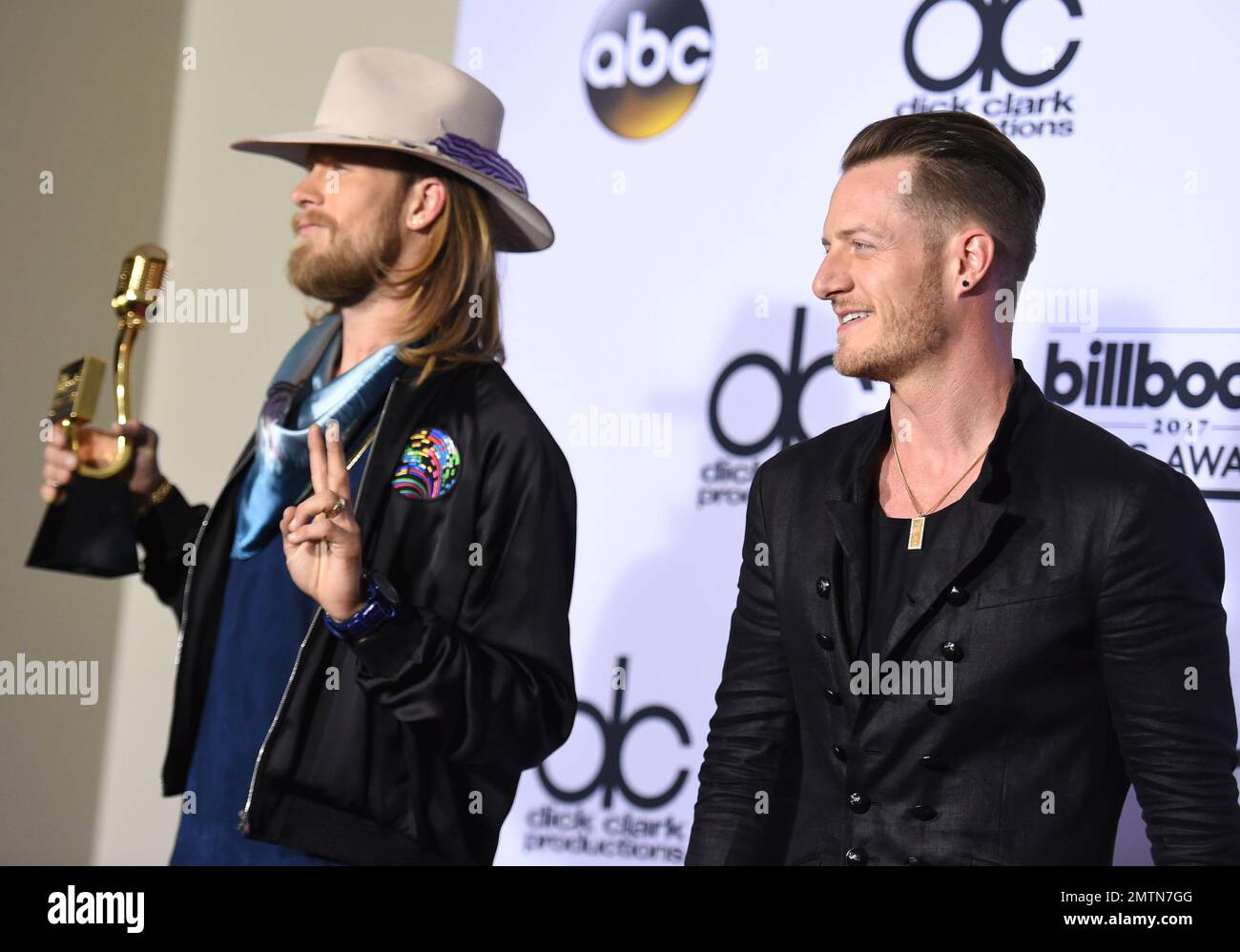 Brian Kelley, left, and Tyler Hubbard, of Florida Georgia Line, pose in ...