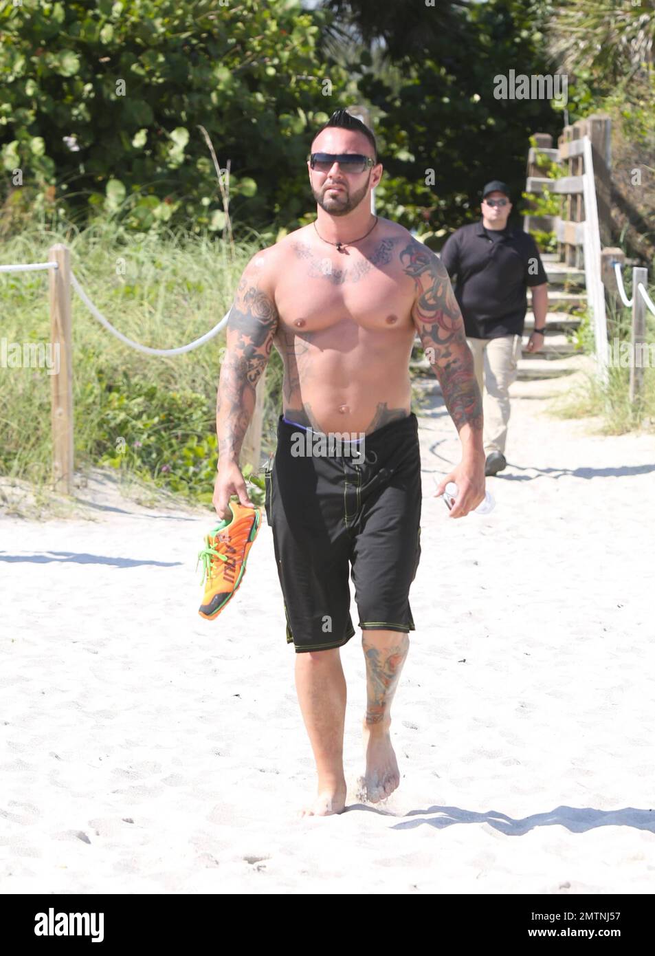 Snooki spends day 2 of her bachelorette party back at her old stomping