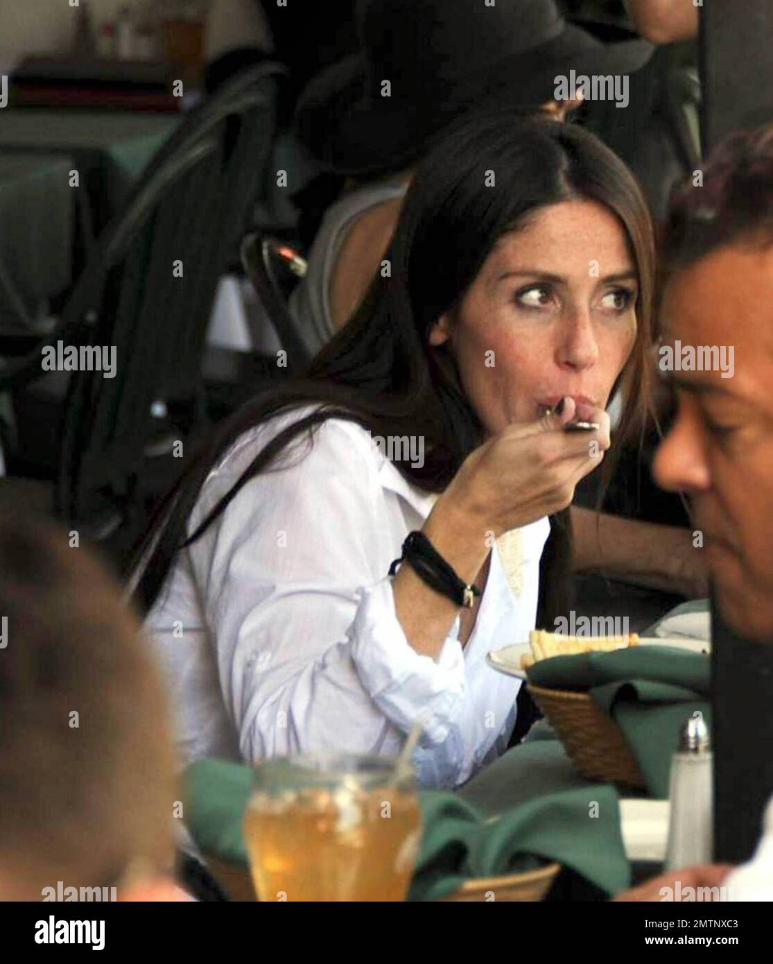 Exclusive!! Soleil Moon Frye has an animated lunch with pals on