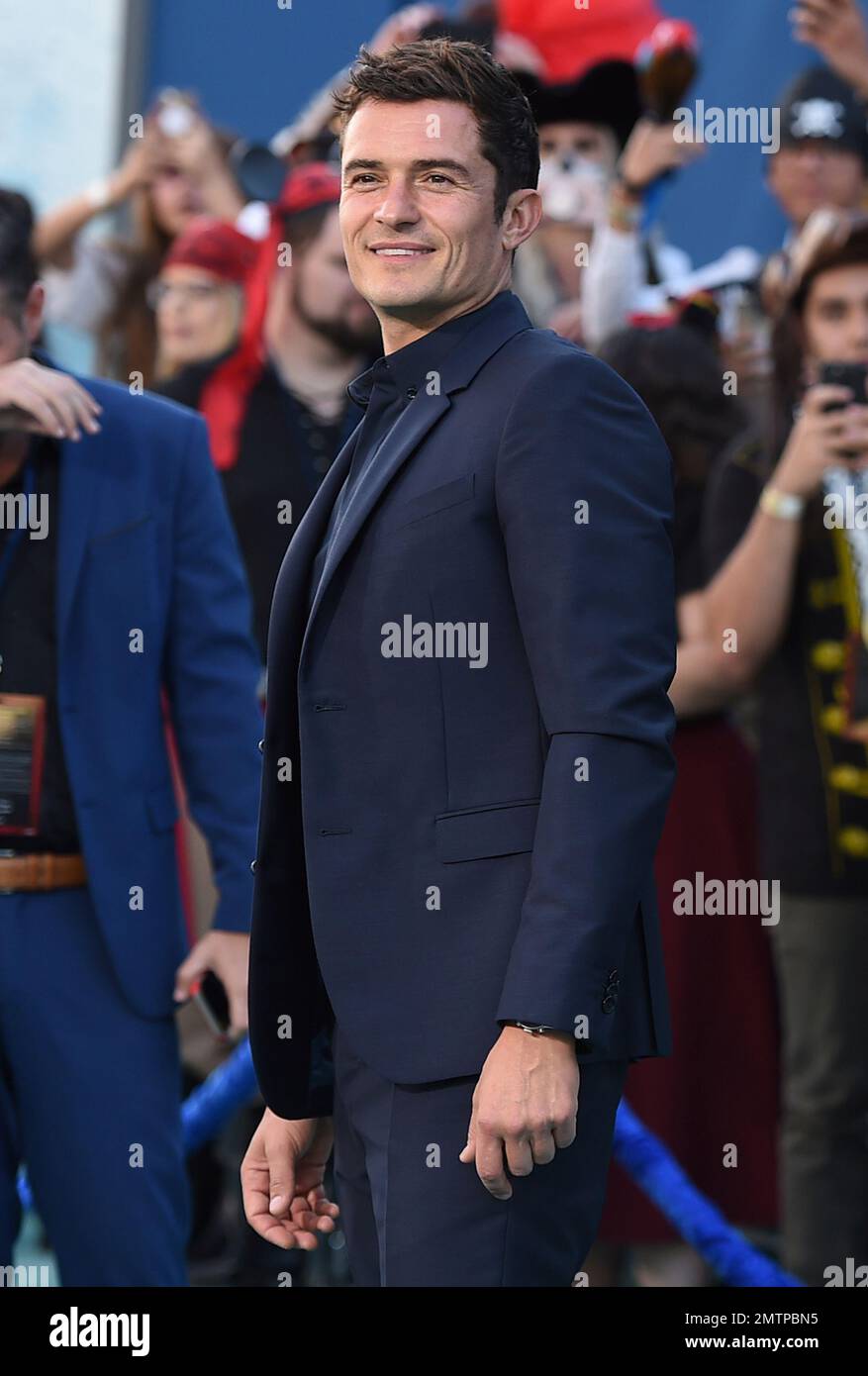 Orlando Bloom arrives at the Los Angeles premiere of "Pirates of the