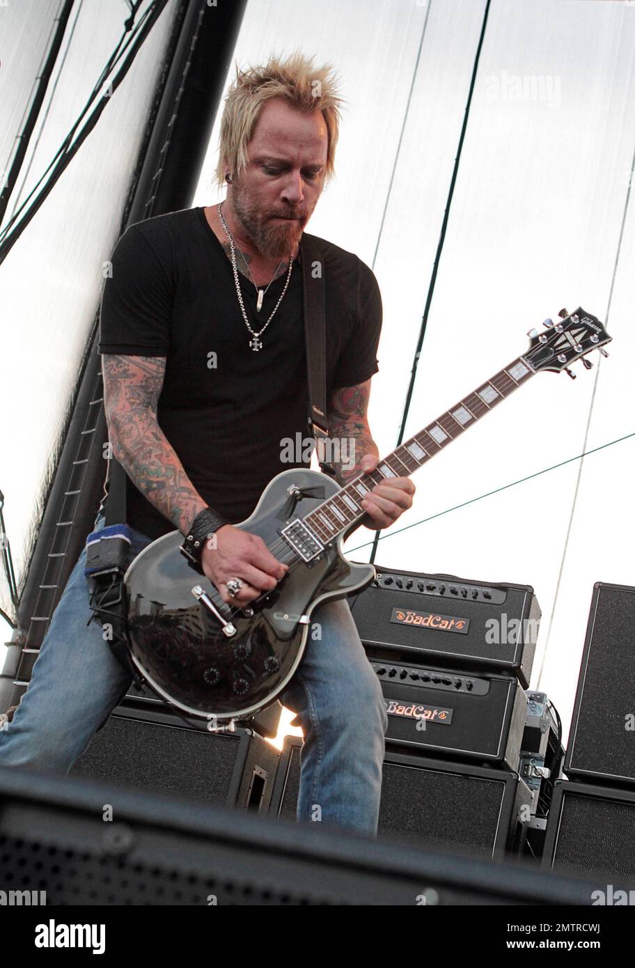 Jeremy Popoff of ‘Lit’ performs in concert as part of the Summerland