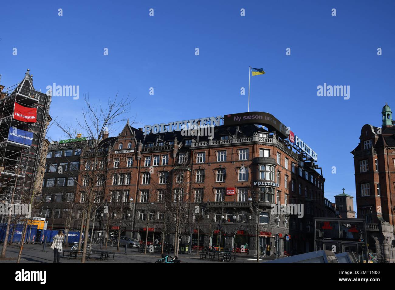 Copenhagen/Denmark/01 February 2023/ Danish media Politken hus  and few other daily papes stand with ukiran, media house fly ukrianina flg on house soliditary  with ukrainian crisis  Copenhagen Denmark.  (Photo. Francis Joseph Dean/Dean Pictures) Stock Photo