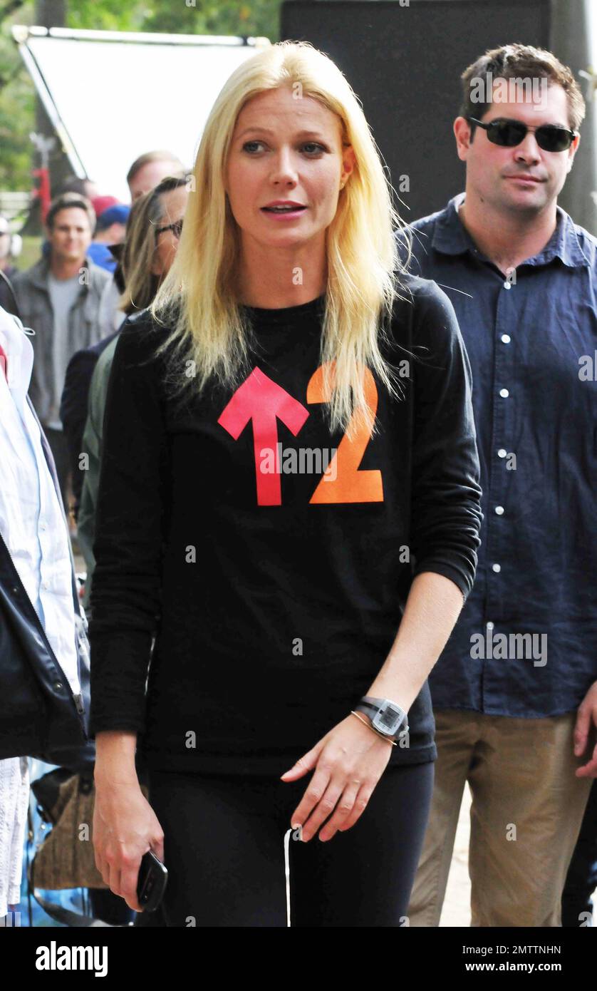 Gwyneth Paltrow and Mark Ruffalo film scenes on the set of their new