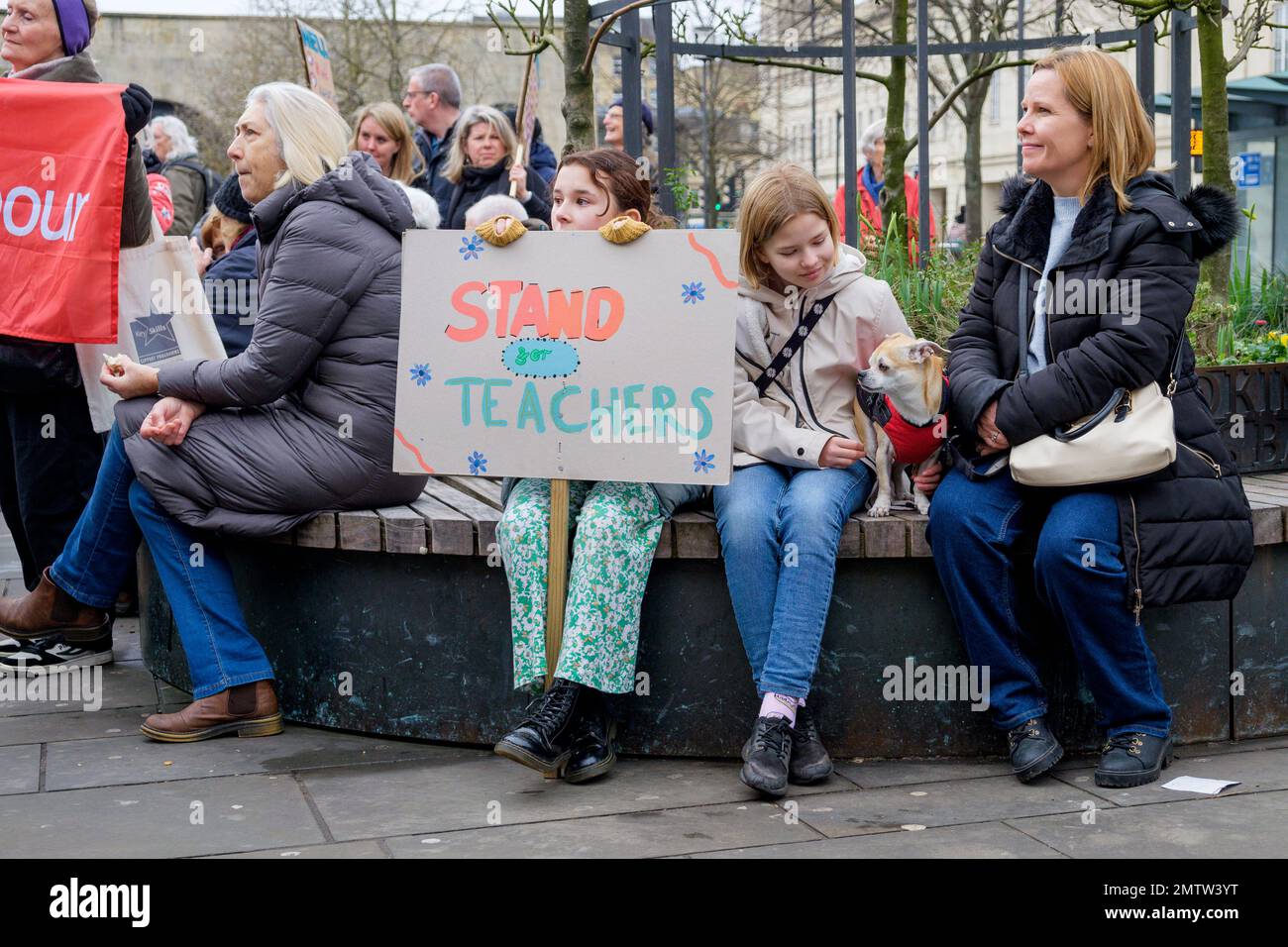 Bath, UK. 1st Feb, 2023. As hundreds of thousands of workers take part