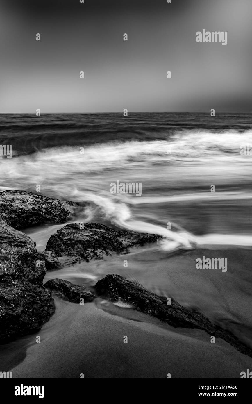 Abstract seascape blur in black and white Stock Photo - Alamy