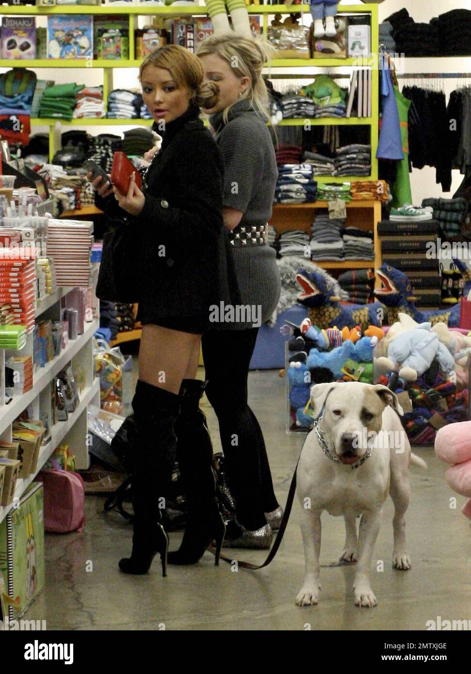 Xojayin ogziga siylaydi Nudist plyajdagi jinsiy aloqada yashirin kamera tasvirlari