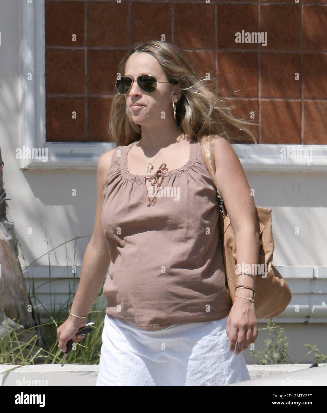 Exclusive!! Tobey Maguire's 7 month pregnant girlfriend, Jennifer Meyer