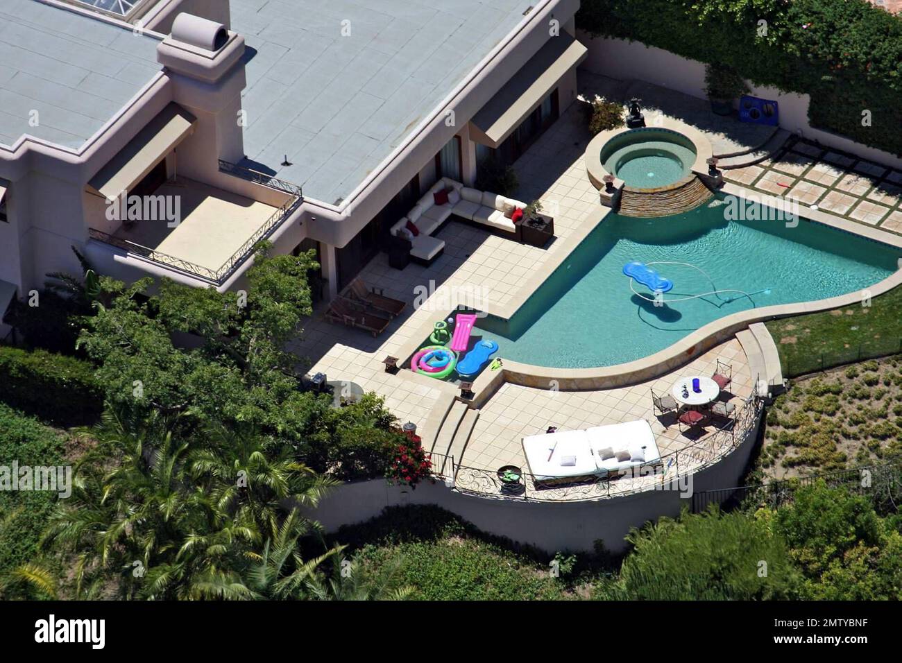 This is Tommy Lee's Calabasas home. It's reported that he and Pamela