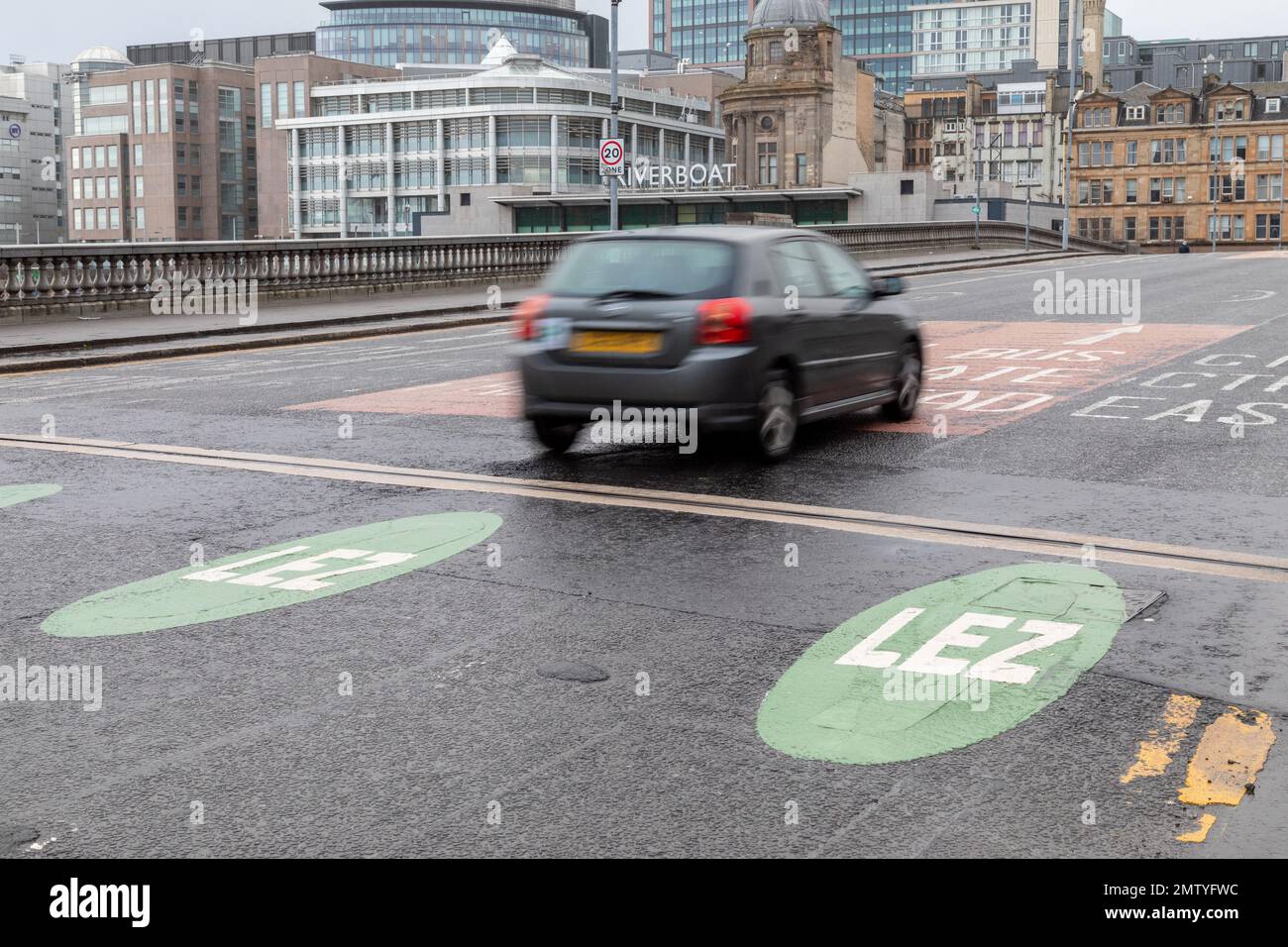 Glasgow City Council introduces a low emission LEZ zone which takes