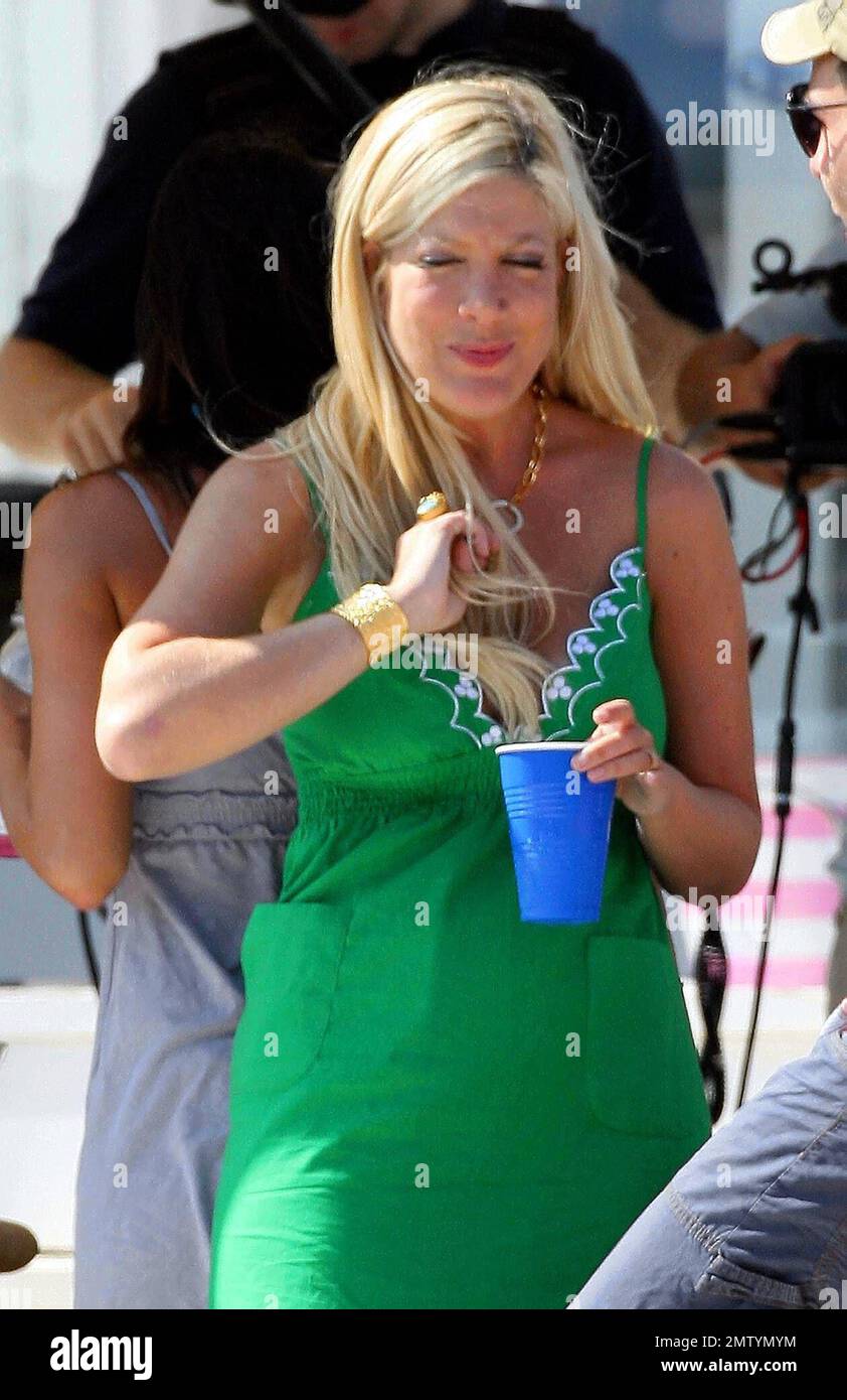 New parents, Tori Spelling and hubby Dean McDermott, film scenes for