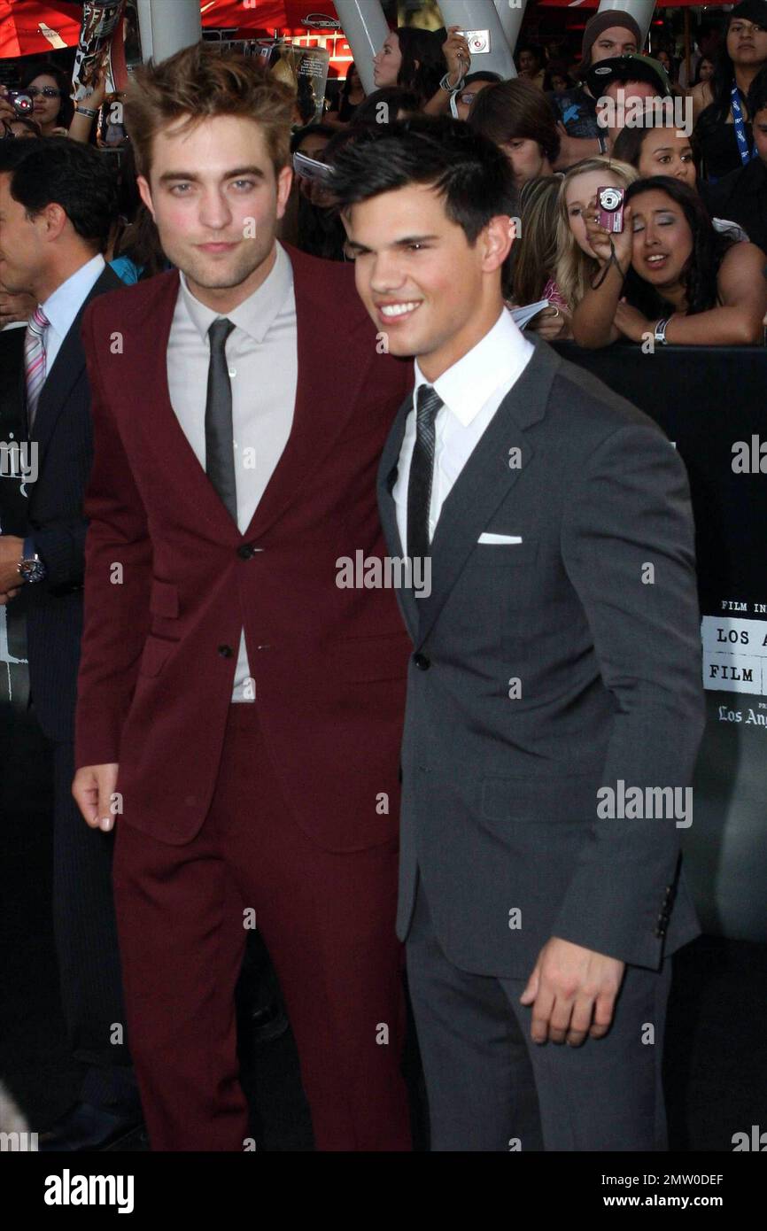 Robert Pattinson and Taylor Lautner at the premiere of The Twilight