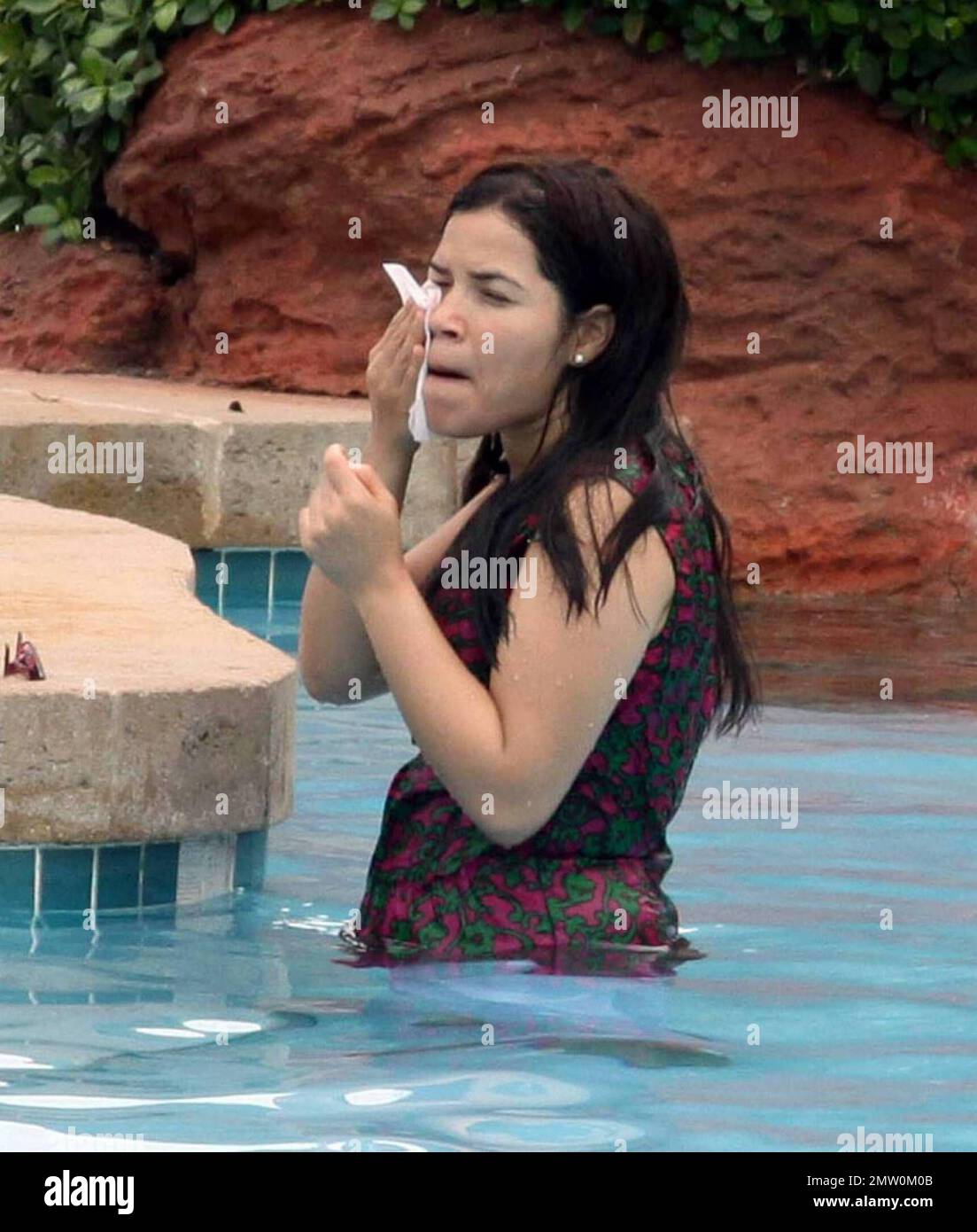 America Ferrera films a scene of ABC's Ugly Betty on location at Atlantis  Resort and Casino with co-star Becki Newton. The episode will reportedly  air in November and revolve around a big, image size:1103x1390