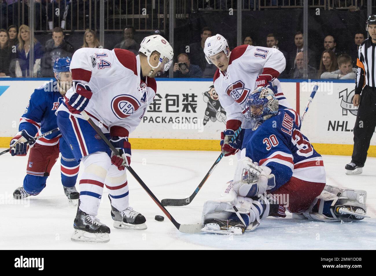 New York Rangers goalie Henrik Lundqvist (30) tends the net against ...
