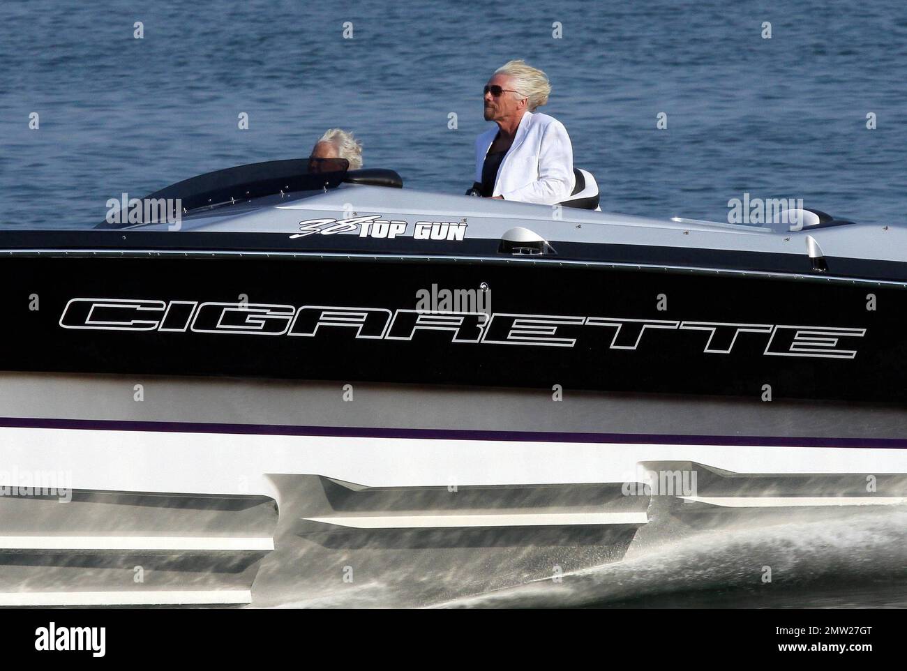 Richard Branson and Karolina Kurkova celebrate 25 years of Virgin Atlantic Airways service