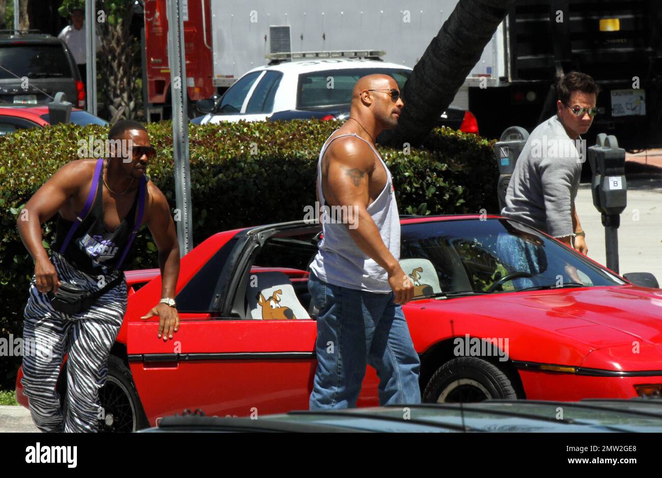 The Rock (aka Dwayne Johnson) and Mark Wahlberg film scenes on location for  their new movie \, image size:1300x939