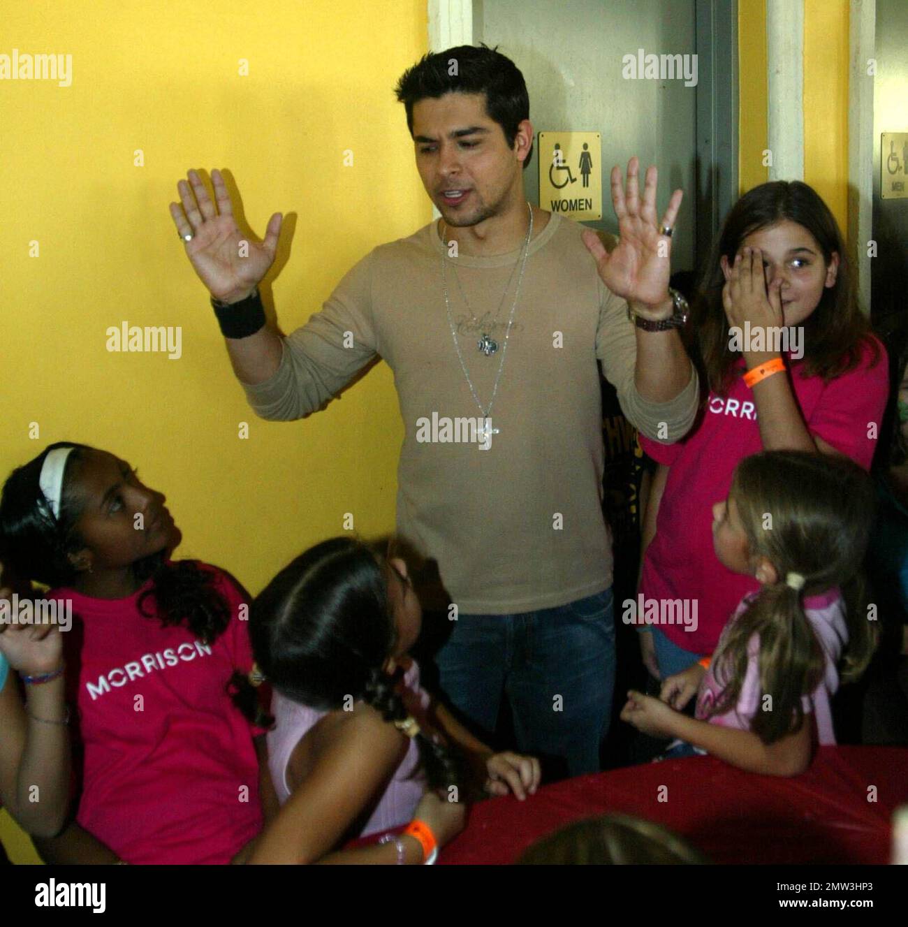 Wilmer Valderrama lit a Christmas tree, signed autographs and received a medallion from the city as part of the Amigos for Kids Toy Drive, Jose Marti Park, Miami Fl. 12/03/06 Stock Photo