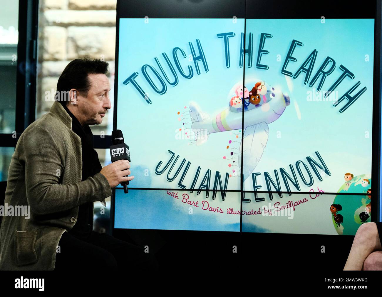 Songwriter, photographer and philanthropist Julian Lennon participates(01)