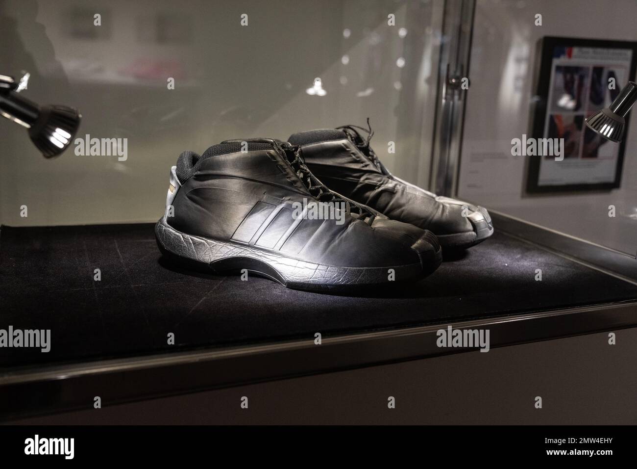 Maillot et chaussures Kobe Bryant en vente • Basket USA