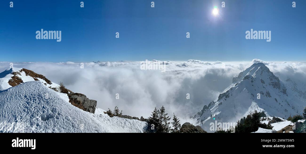 View mountain top snow from hi-res stock photography and images - Alamy