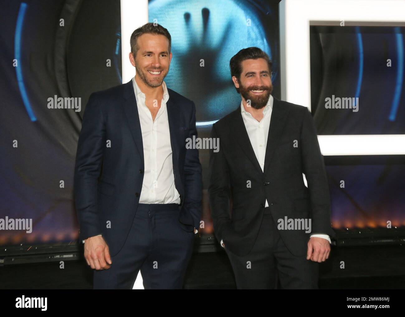 Ryan Reynolds, left, and Jake Gyllenhaal,arrive for the world premiere