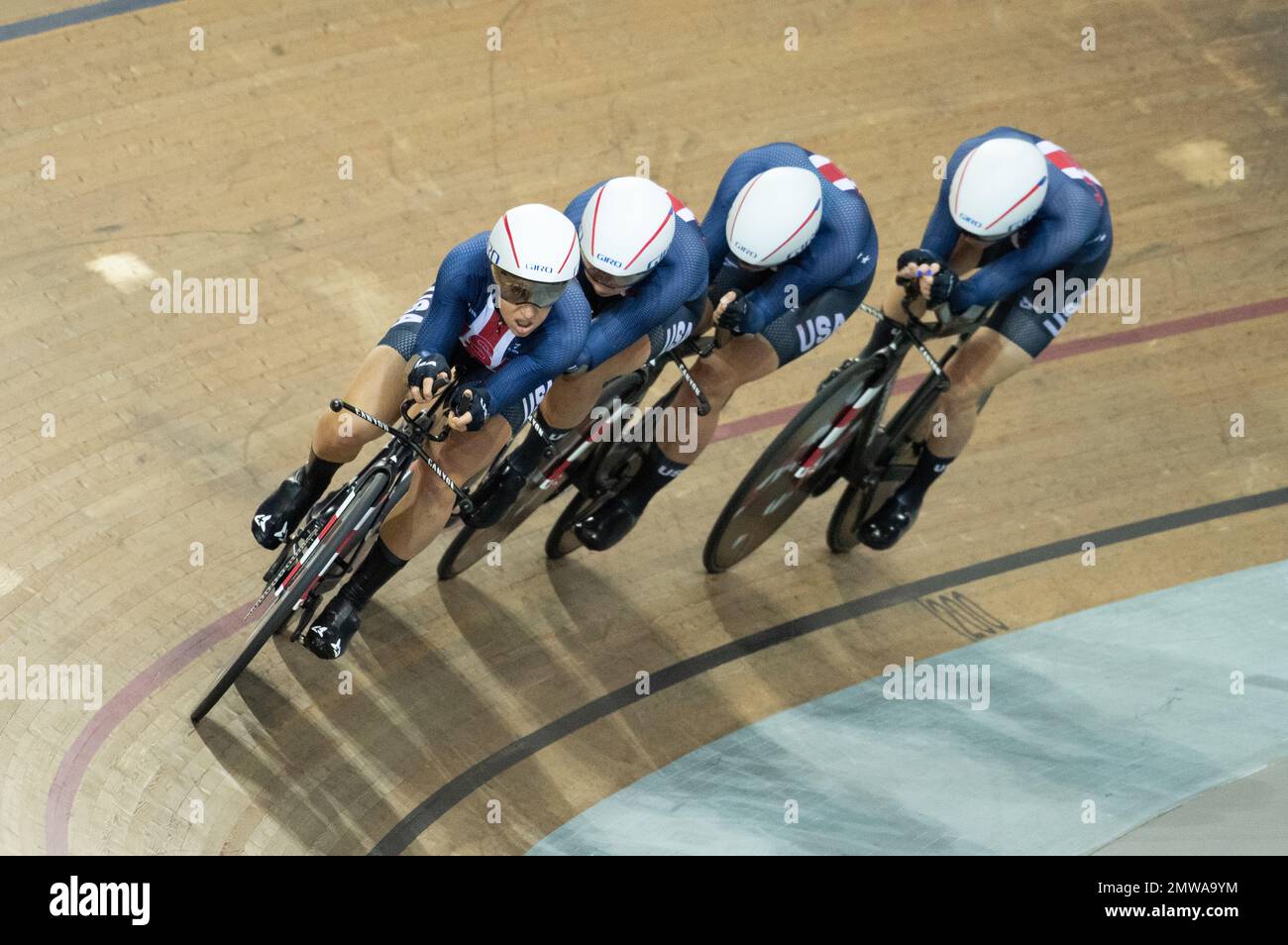 us-women-s-team-pursuit-during-the-2022-uci-track-cycling-world