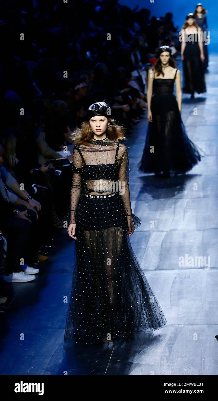 A model wears a creation for Christian Dior' s Fall-Winter 2017-2018  ready-to-wear fashion collection presented Friday, March 3, 2017 in Paris.  (AP Photo/Francois Mori Stock Photo - Alamy