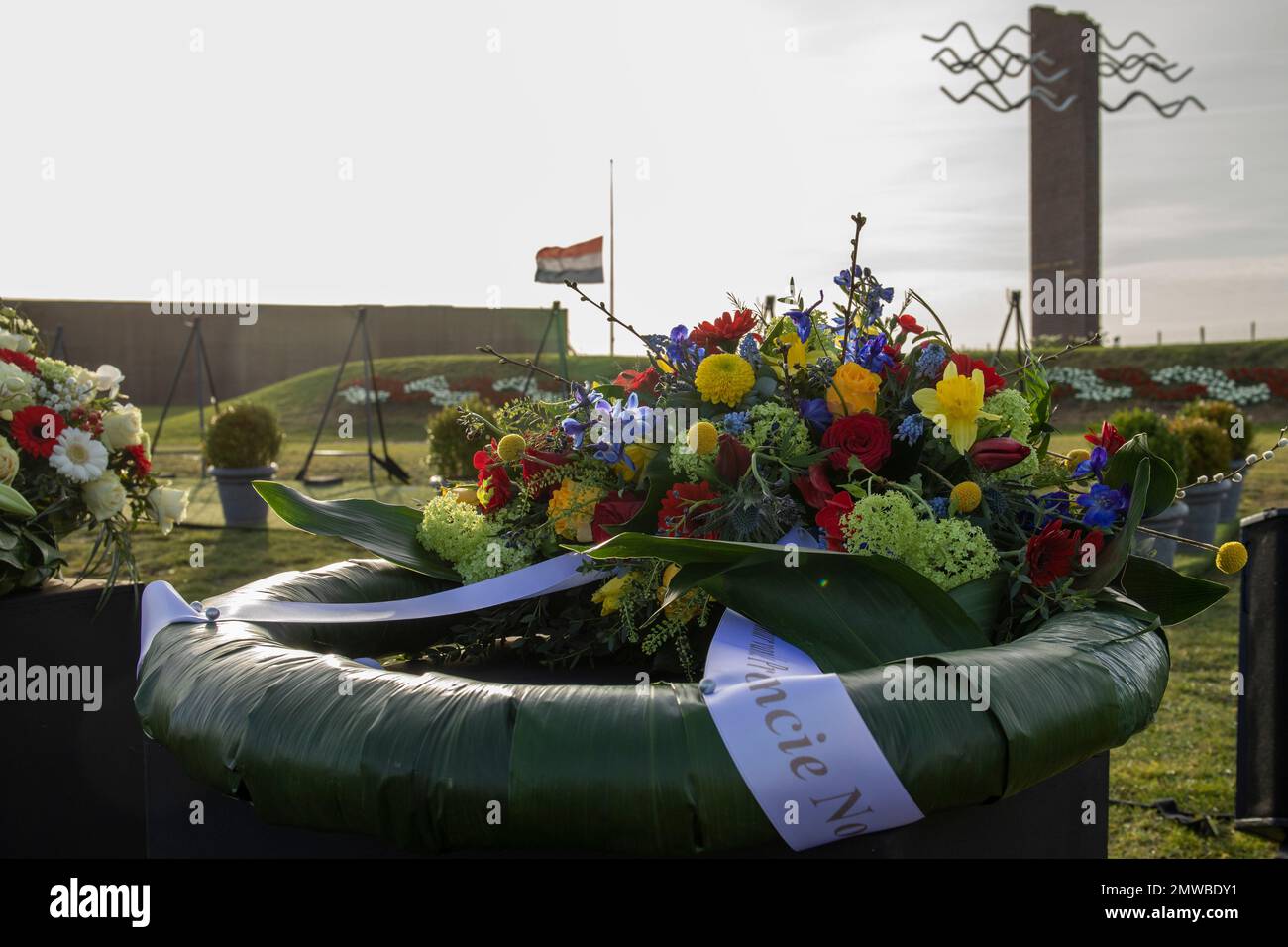 OUWERKERK, THE NETHERLANDS - FEBRUARI 1: A wreath at the memorial during The Flood of 1953 Commemoration at The Watersnoodmuseum (Flood Museum) on February 1st, 2023 in Ouwerkerk, Netherlands (Photo by Peter van der Klooster/Orange Pictures) Stock Photo
