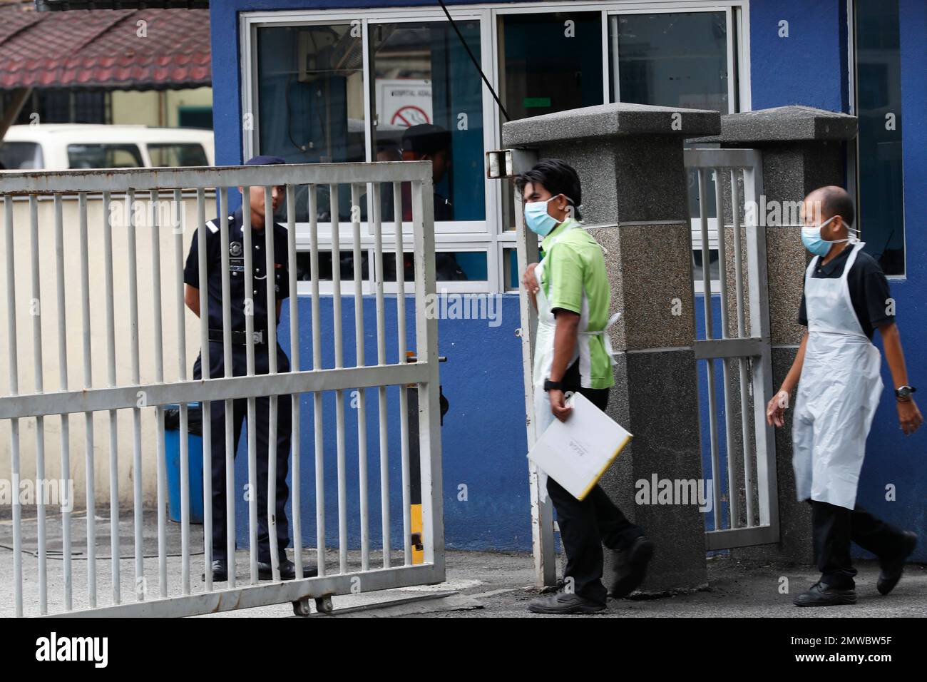 Trs Forensics Hospital staff arrive at the National Forensic Institute at Kuala ...