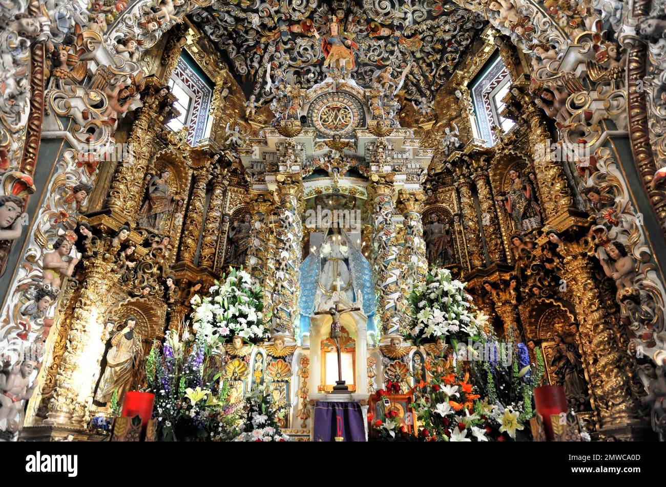 Templo de Santa Maria Tonantzintla, in San Andres Cholula, near Puebla Stock Photo