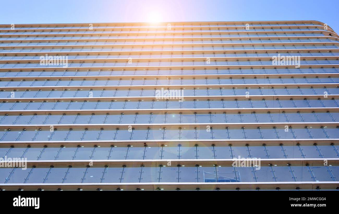 Gallery Detail: Penthouse View Glazing Balcony Hi Res Stock Photography And Images