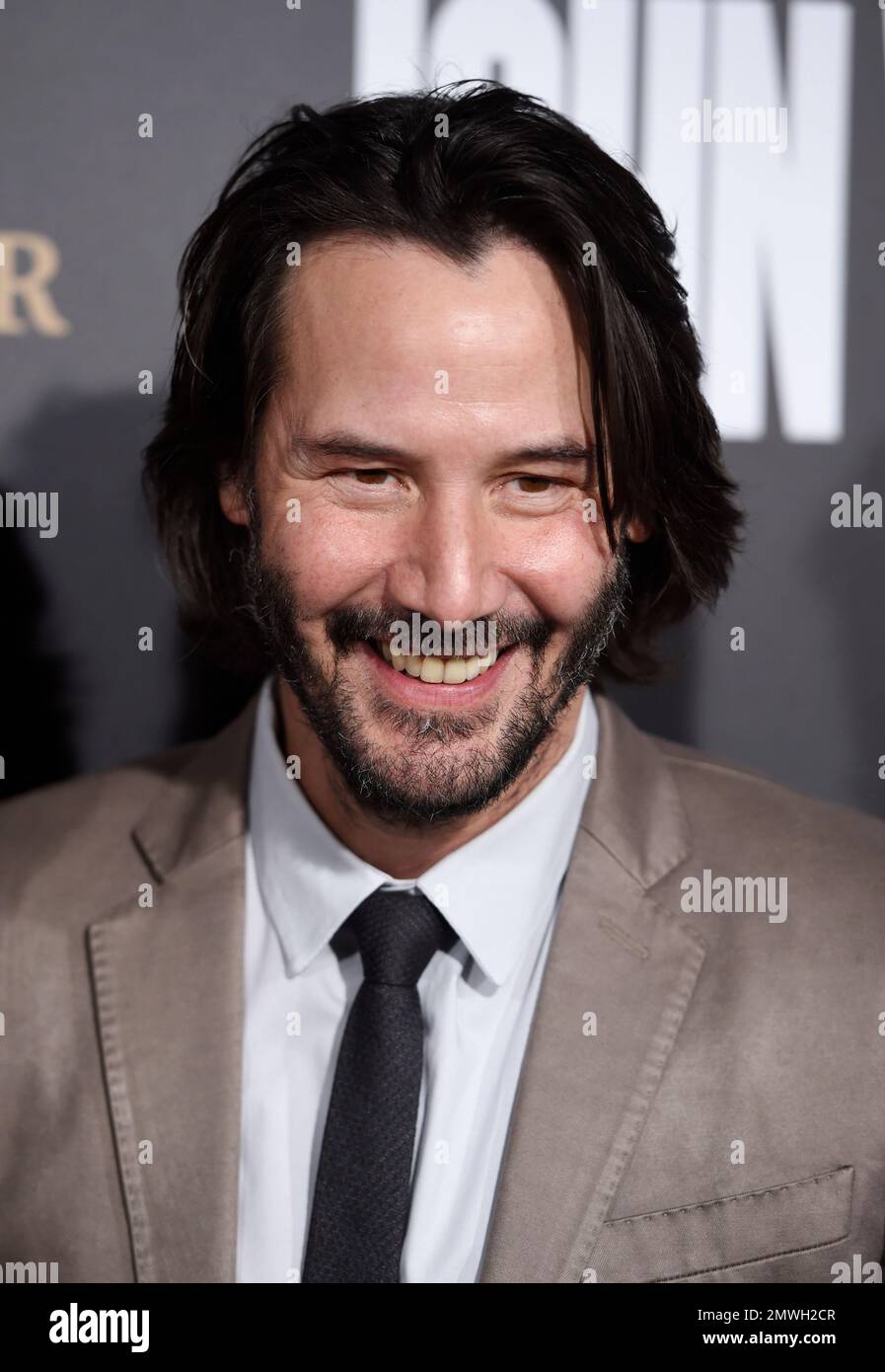 Keanu Reeves, a cast member in John Wick: Chapter 2, poses at the  premiere of the film at ArcLight Cinemas on Monday, Jan. 30, 2017, in Los  Angeles. (Photo by Chris Pizzello/Invision/AP