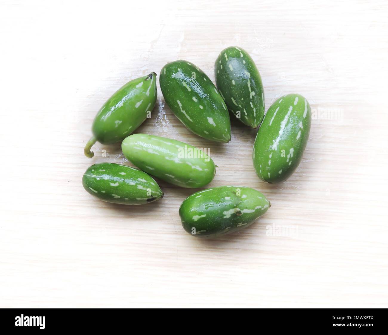 Coccinia Grandis (Ivy Gourd) Seeds - 20 Seeds, Tindora, Kowai Fruit Vine - Edible & Medicinal