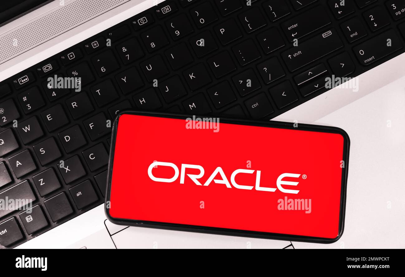 29.1,Pakistan. Oracle database editorial background with mobile screen ...