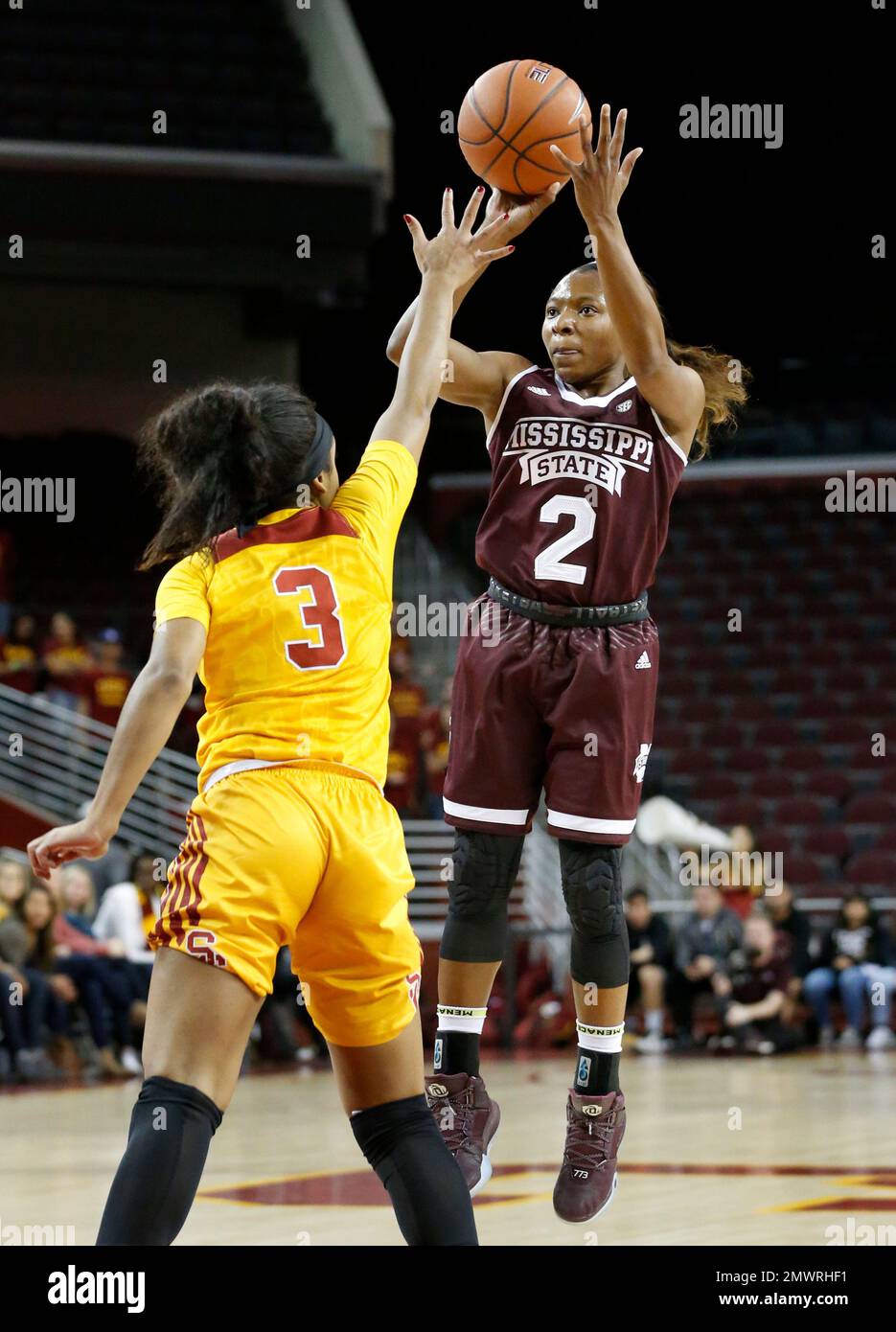 Mississippi State's William (2) shoots over Southern California