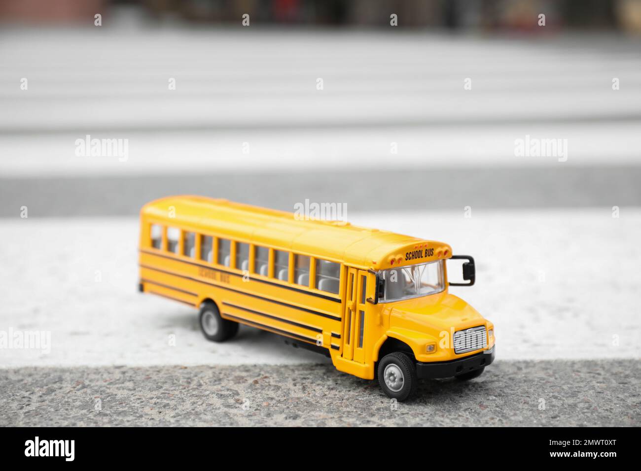 Bus toy hi-res stock photography and images - Page 10 - Alamy
