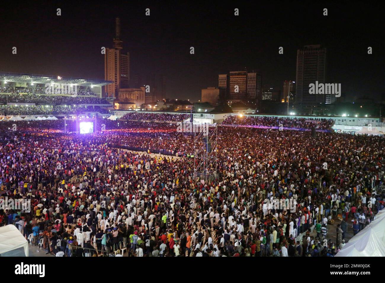 Thousands of Christians sing and dance during The Experience gospel