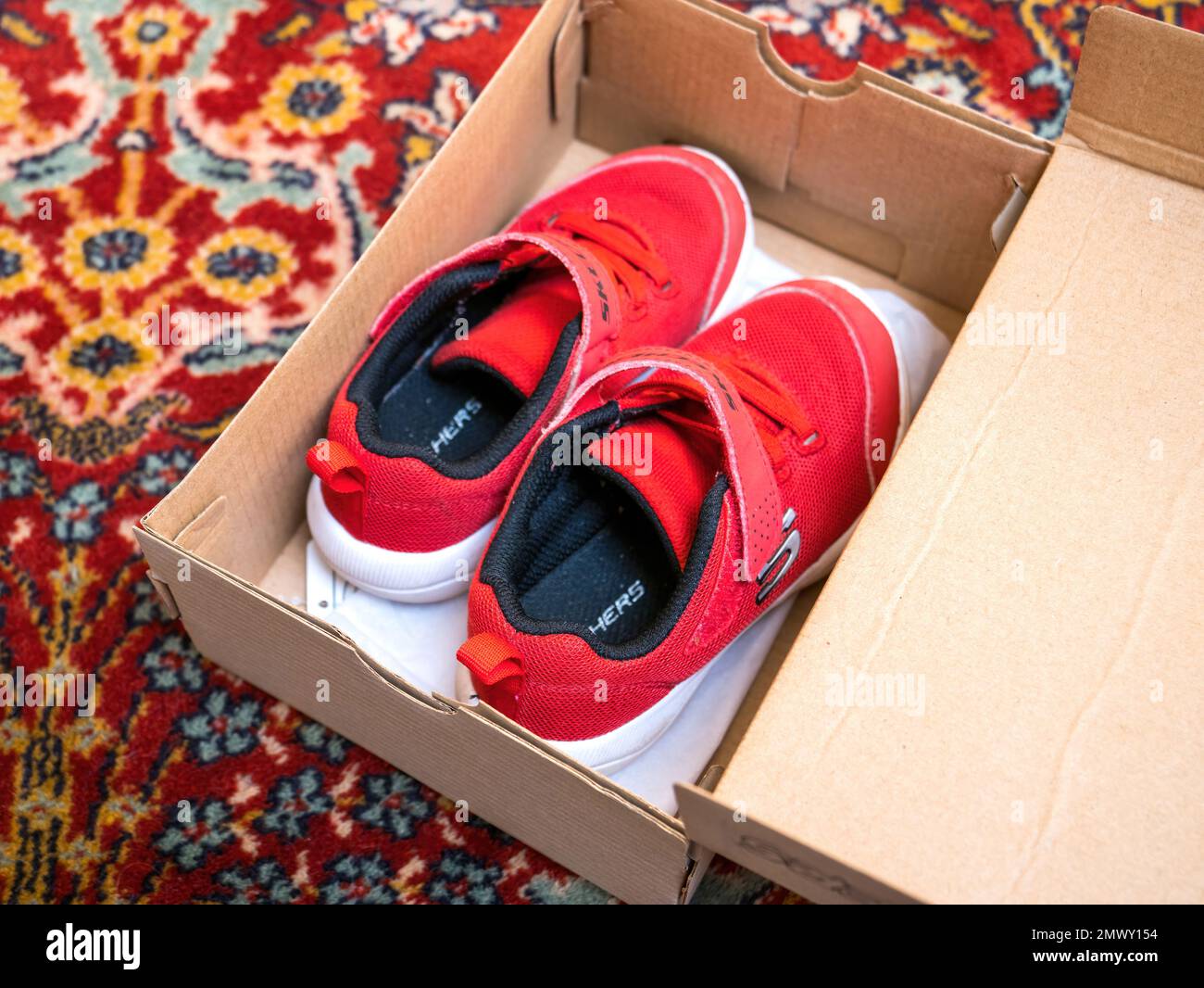 Zapatillas skechers paris hotsell
