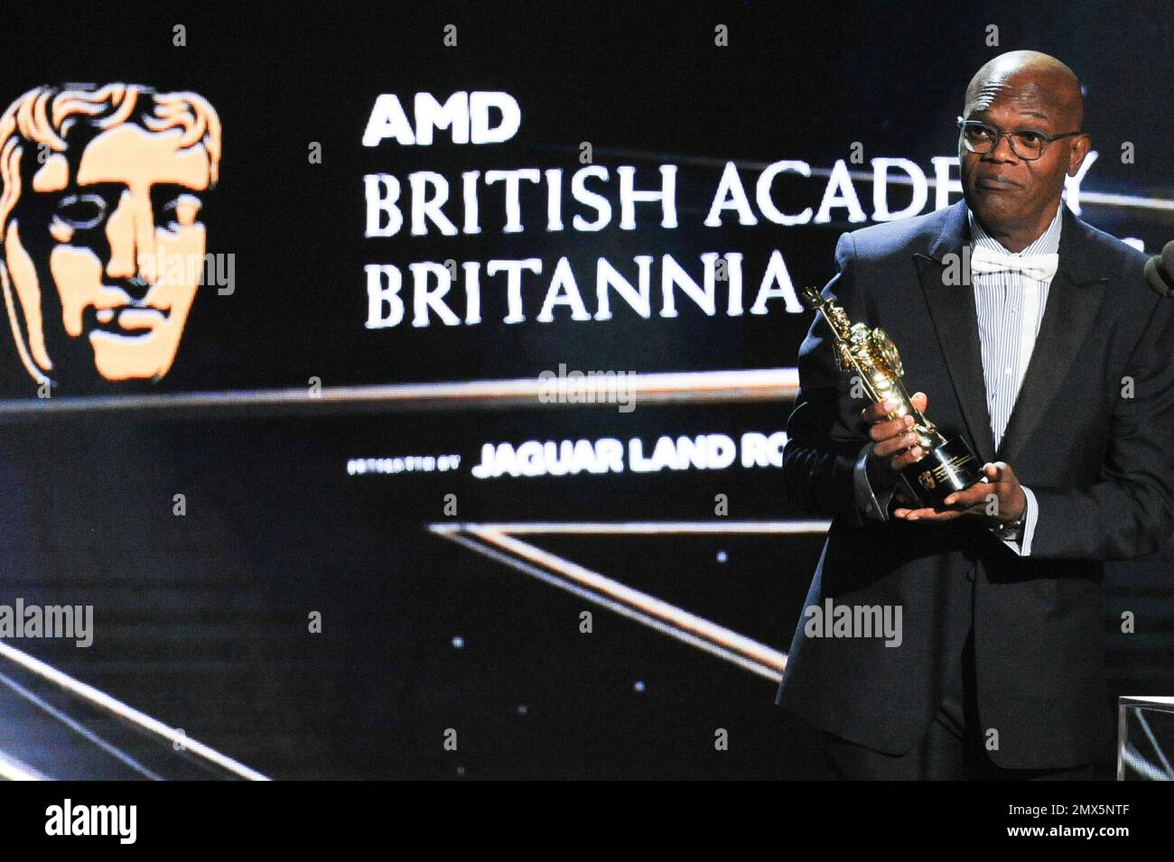 Samuel L. Jackson accepts the Albert R. Broccoli Britannia Award for