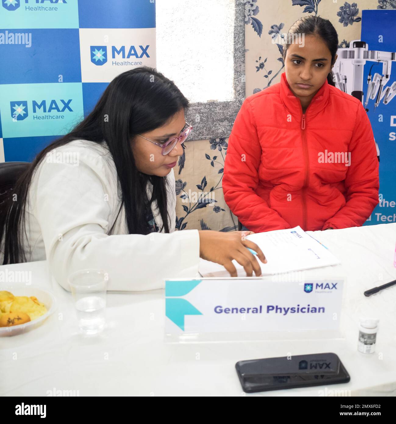 Delhi, India - November 19, 2022 – Basic routine health check-up camp has been organized by max hospital specialized doctors, Patient at annual health Stock Photo